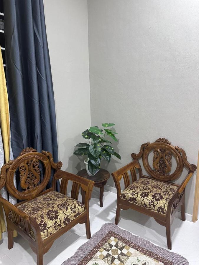 Waja Holiday home Kampung Raja
